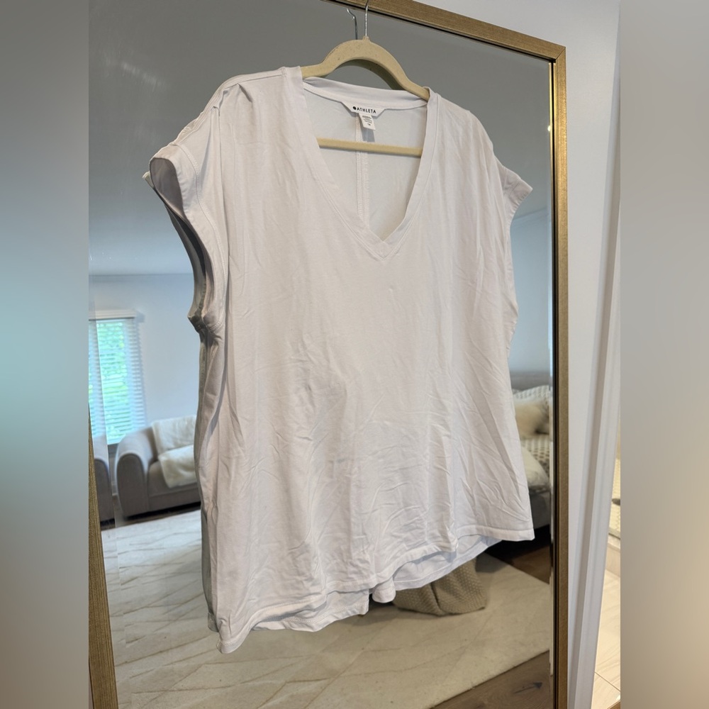 Athleta T-Shirt